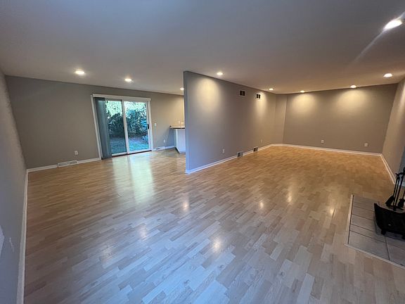 Living room and dinning area