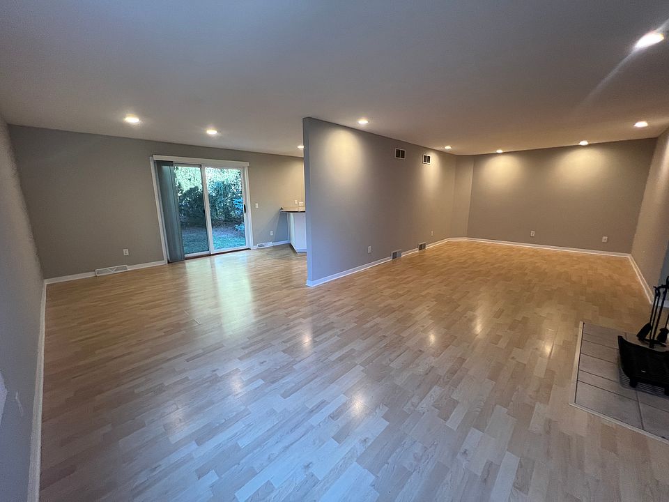 Living room and dinning area