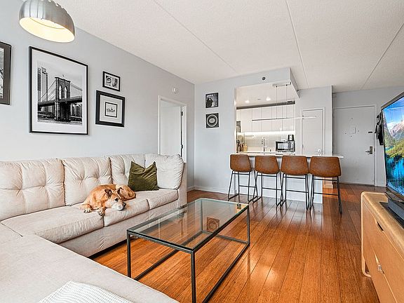 4th image of 1787 Madison Ave APT 501