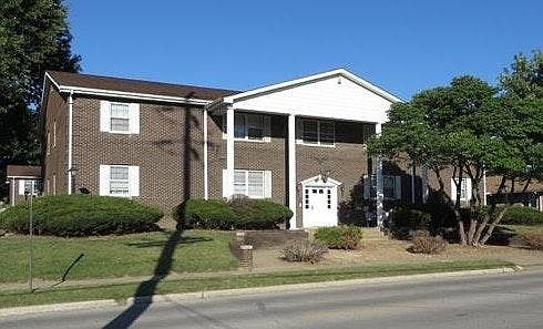 6th street apartments