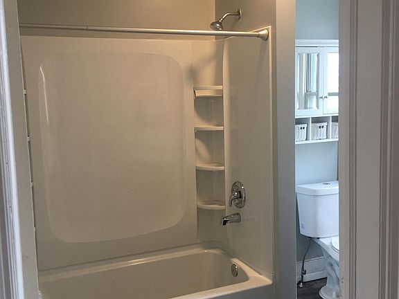 3rd image of 358 Church St #2