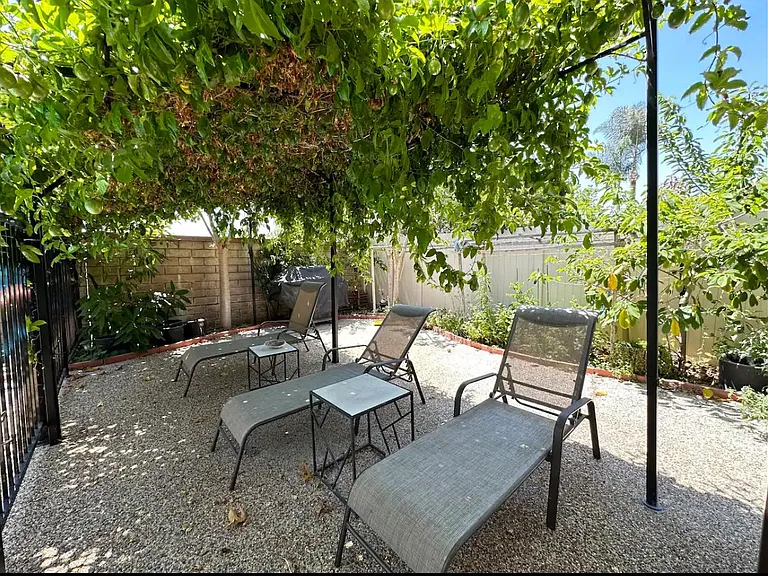 11496 Bridgeway Dr — Photo 45