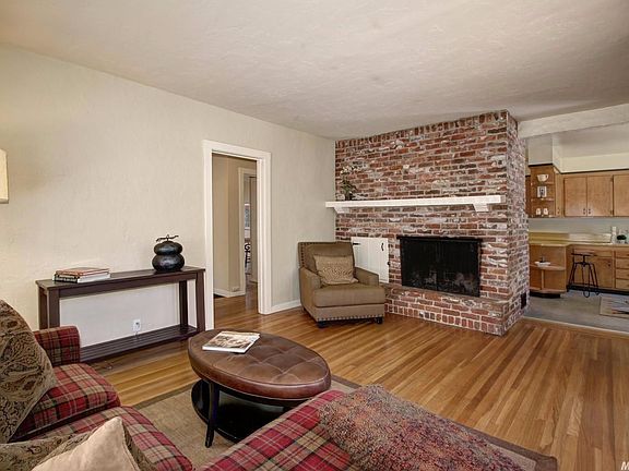 5th image of 2774 19th St