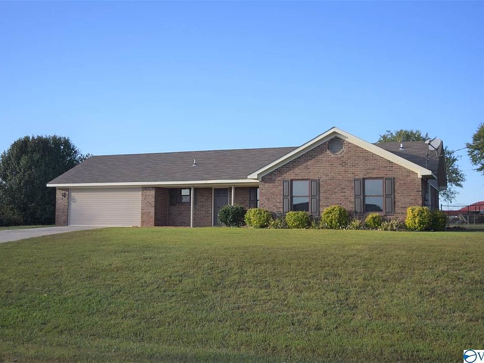 1st image of 114 Worthington Cir
