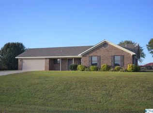 114 Worthington Cir, New Market, AL 35761