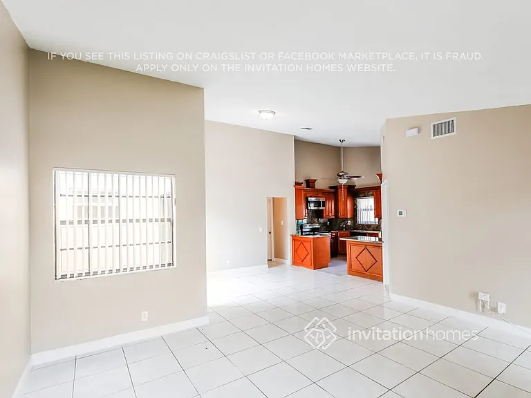 9810 SW 57th St — Photo 6