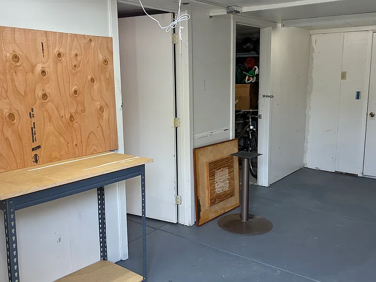 Storage unit room