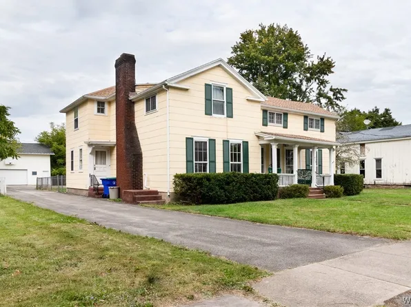 418 Park Ave, Medina, NY 14103