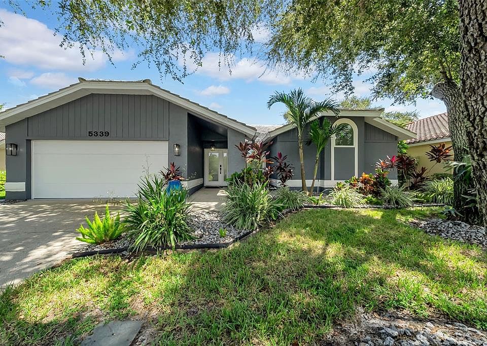 1st image of 5339 VENICE WAY NE