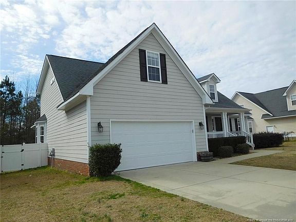 2nd image of 483 Thorncliff Dr
