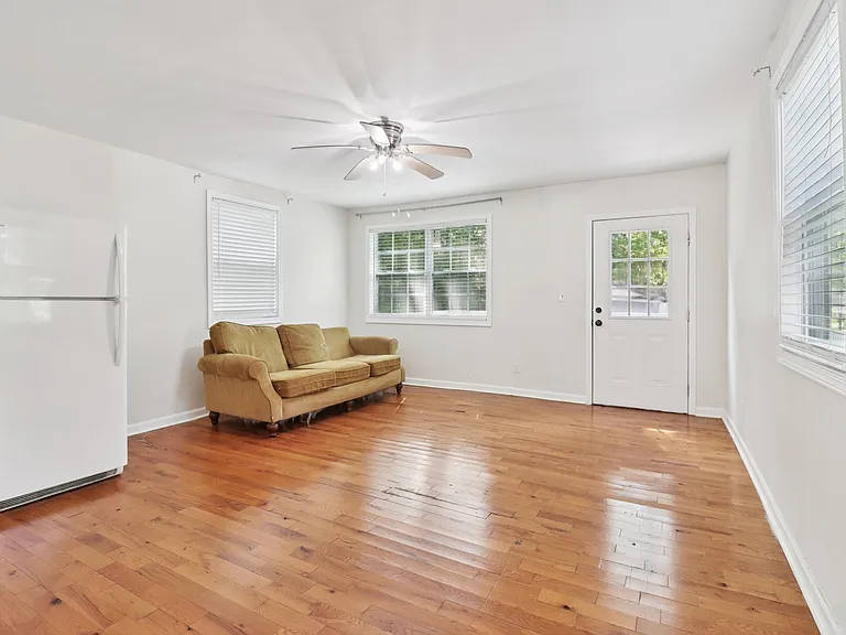 2344 Chestnut Log Pl — Photo 33