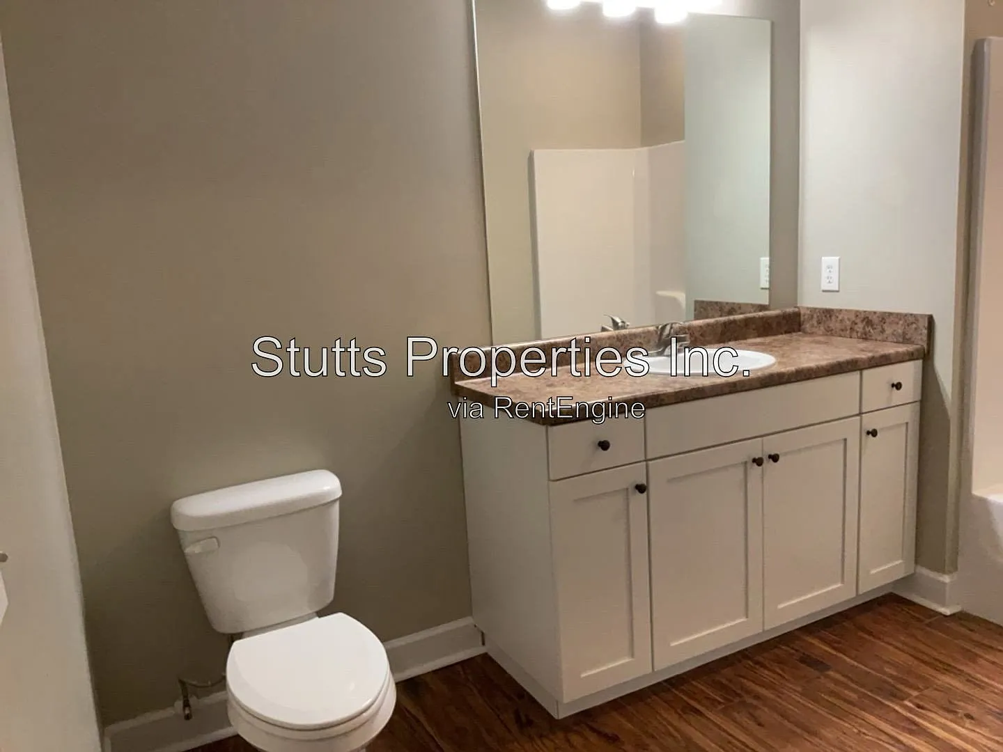 2 bed, 2.0 bath, $995 — Photo 2