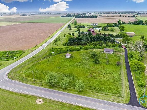 3rd image of 1211 County Road 18