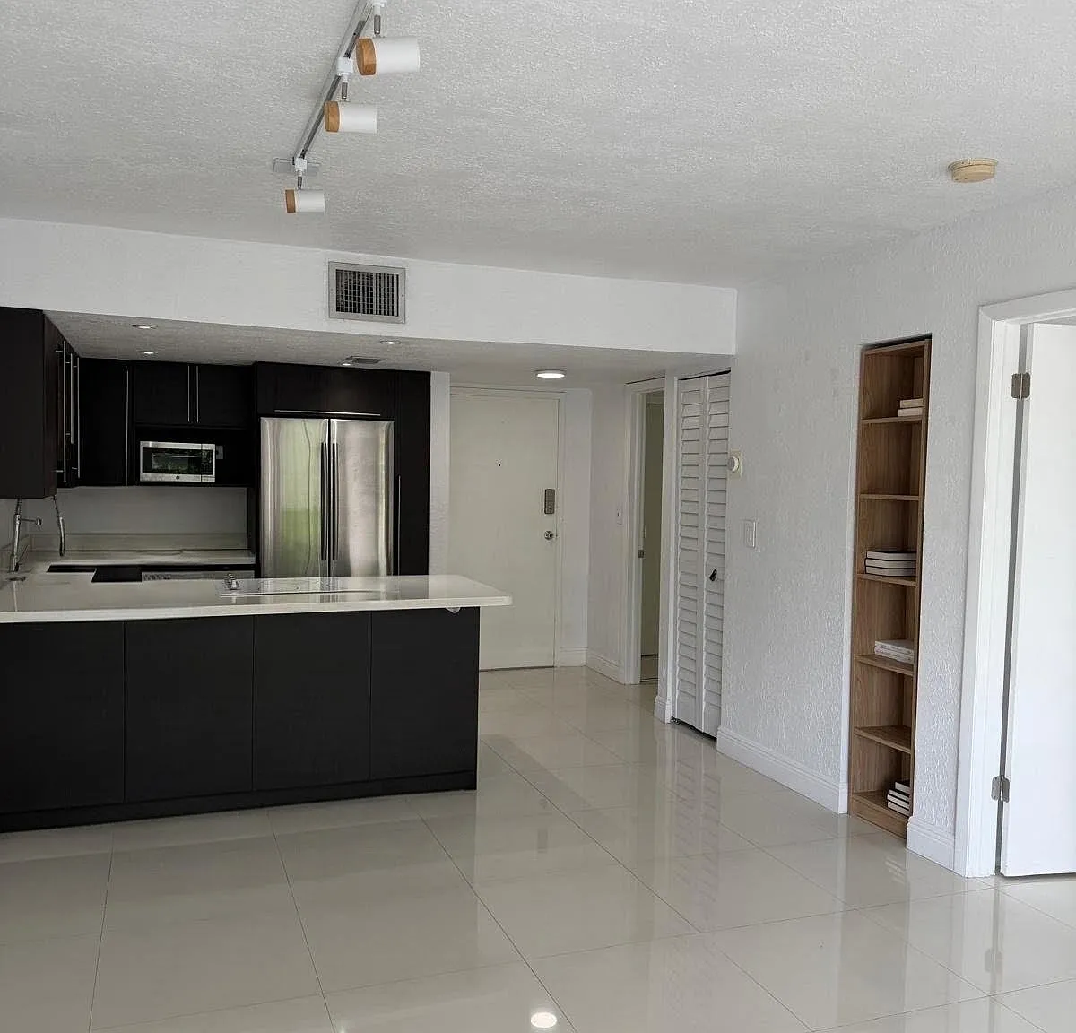 1 bed, 684 sqft, $2,250 — Photo 1