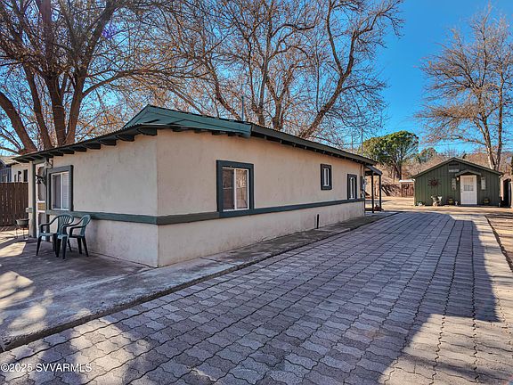 3rd image of 702 N 7th Street