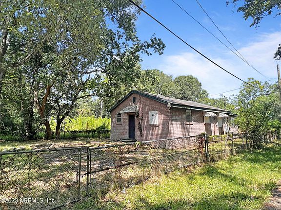 2nd image of 5904 DUNMIRE Avenue