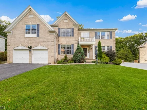 9 Red Maple Ln, Mount Olive Twp., NJ 07836