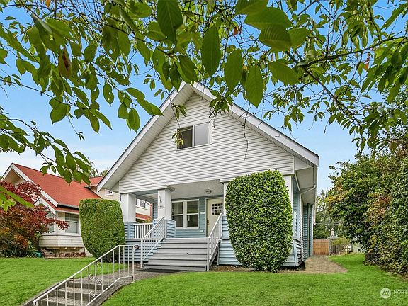 2nd image of 5506 12 Avenue NE