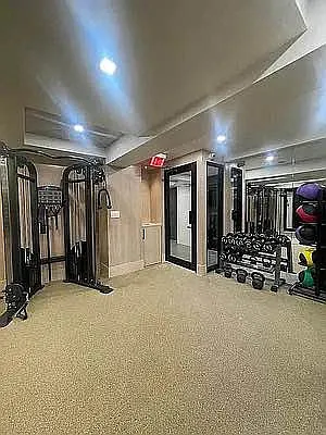 Rented by Oxford Property Group | media 7