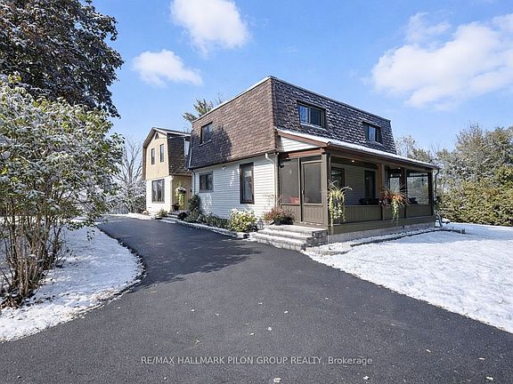 2nd image of 3172 Eight Line Rd