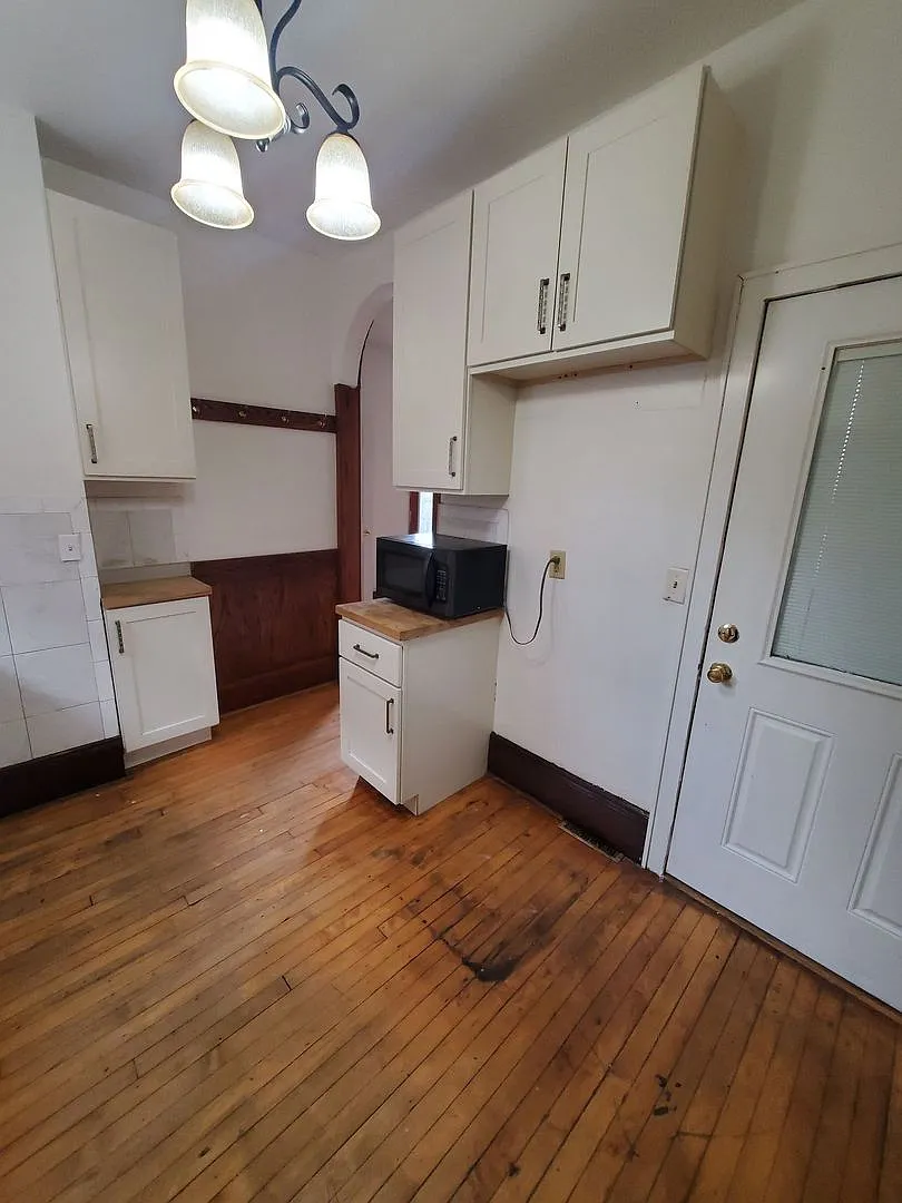 732-736 S 24th St. (3 unit + Rear Cottage) — Photo 3