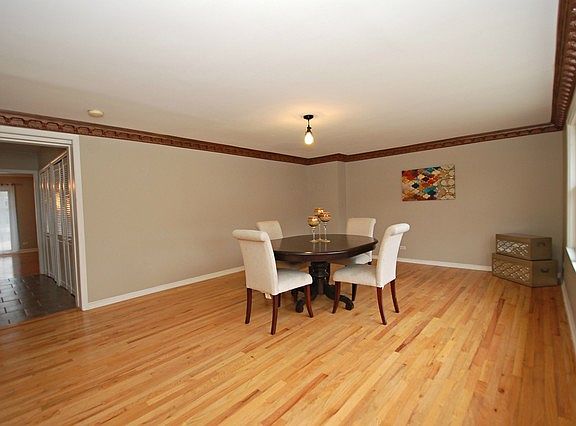 5th image of 7845 N Odell Ave