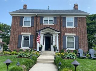 3432 N Summit Ave, Milwaukee, WI 53211