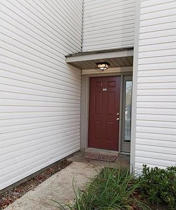 2nd image of 408 Parkview Blvd