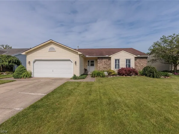 1077 Yarmouth Rd, Grafton, OH 44044