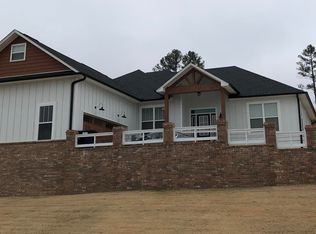 90 Valley View Dr W, Russellville, AR 72802