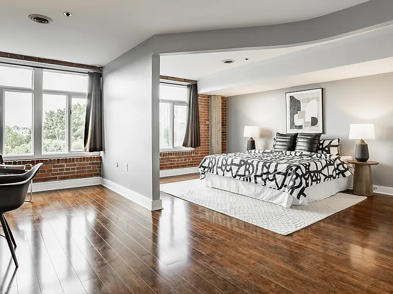 430 N Park Ave #504 — Photo 17