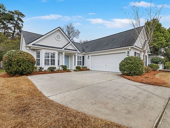 2nd image of 410 Manorwood Ln