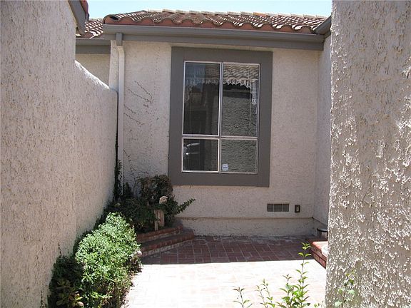 4th image of 11431 Tampa Ave Unit 84