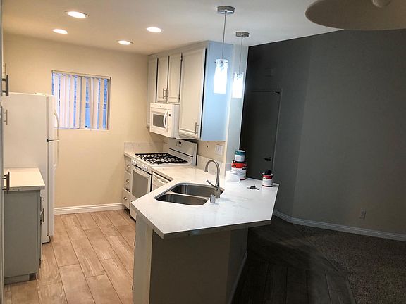 5th image of 11365 Affinity Ct Unit 200