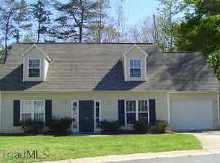 975 Buckhorn Ct, Winston Salem, NC 27104