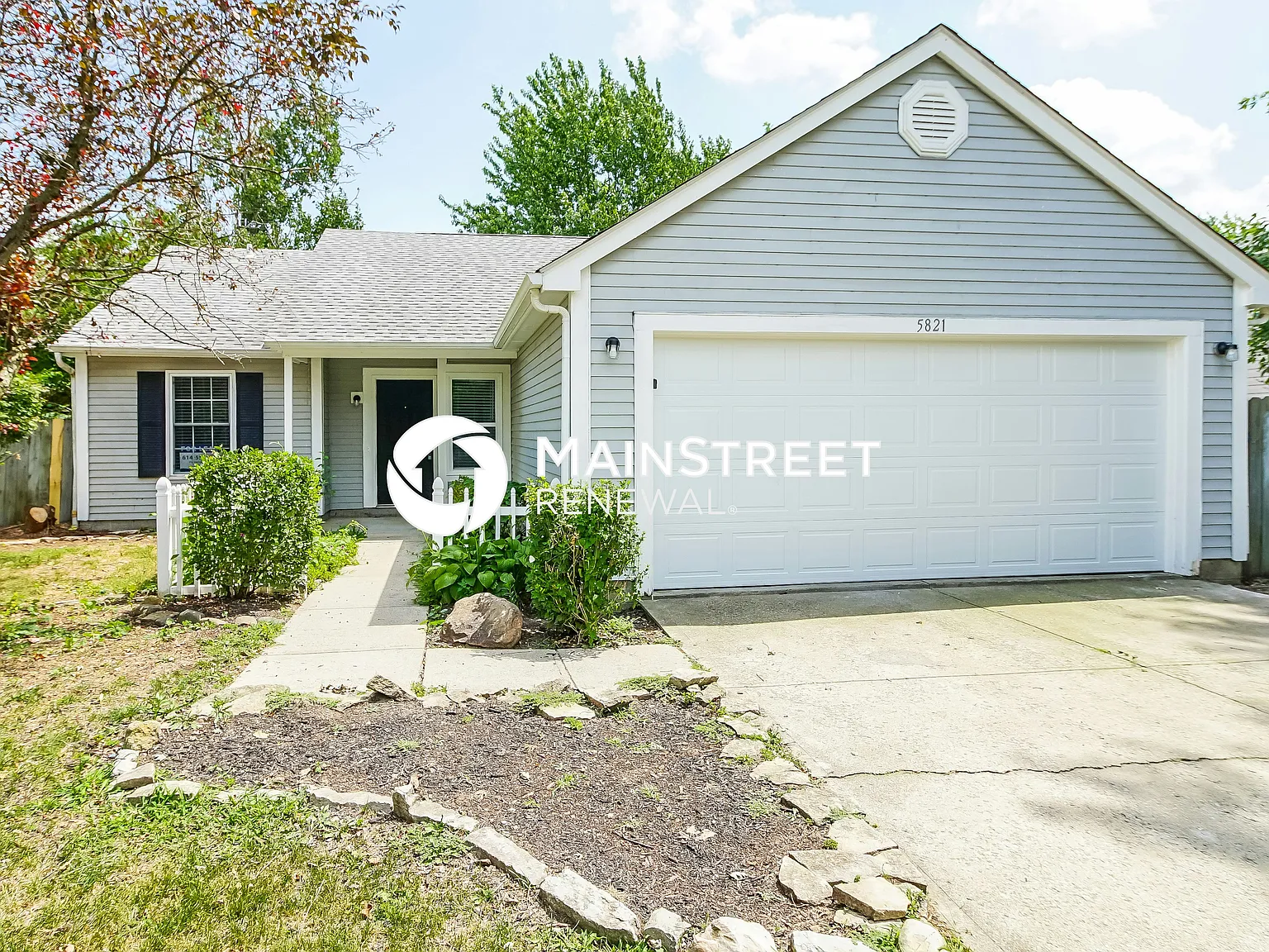 5821 Ricardo Dr — Photo 2