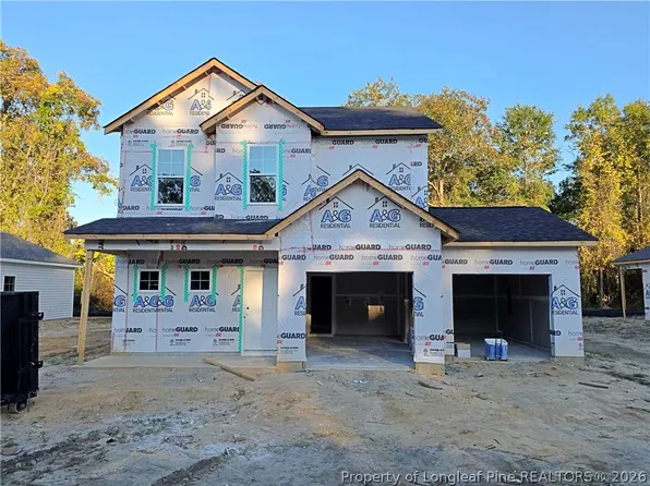 936 Stevens St, Raeford, NC 28376