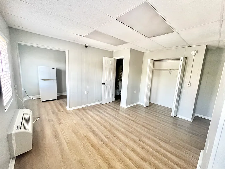 5th Street Lofts — Photo 6