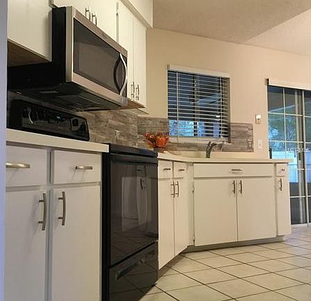 3rd image of 2431 Belen Dr