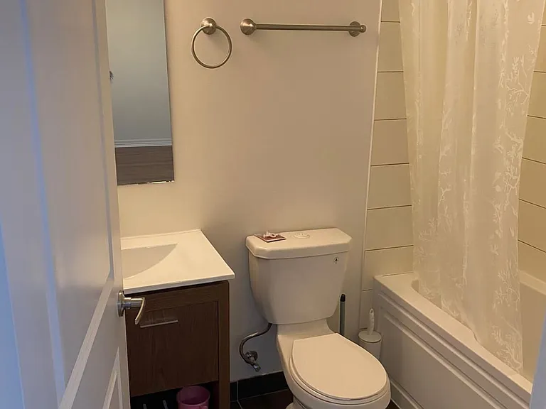 80 Esther Lorrie Dr #513 — Photo 9