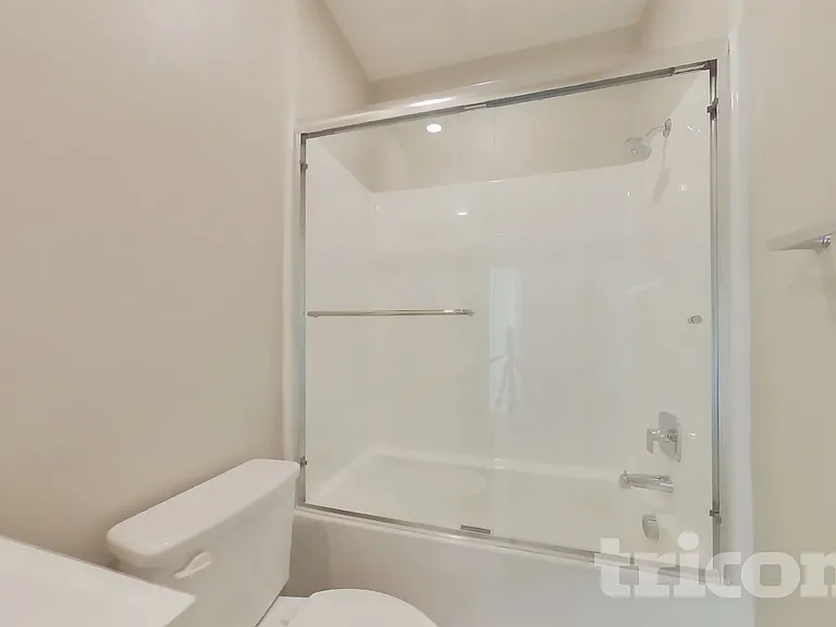 611 W Citron St #2 — Photo 14