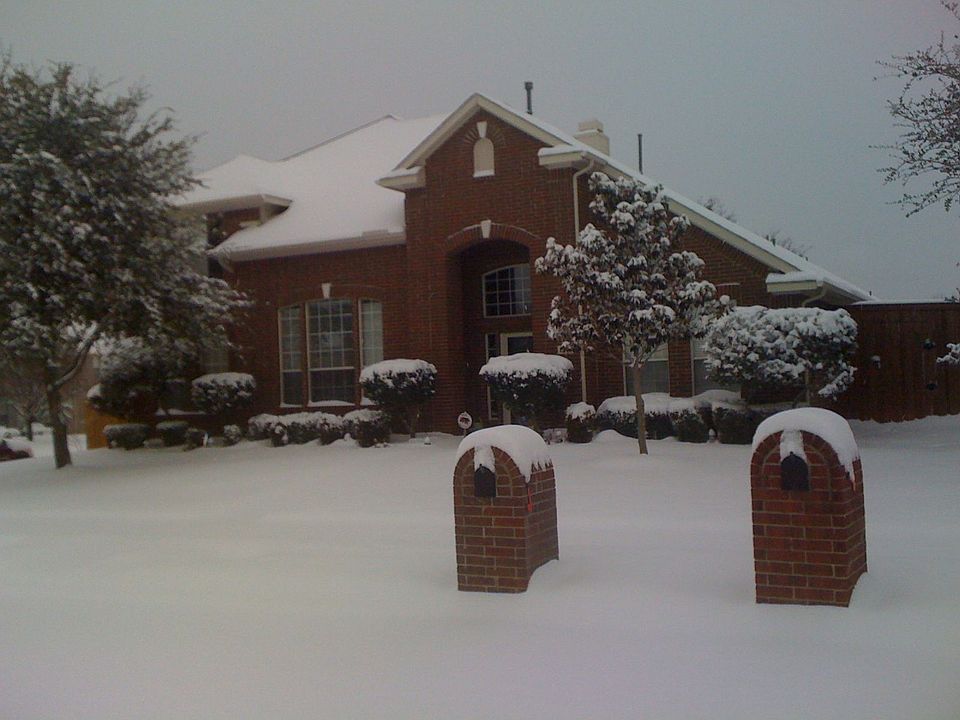 1st image of 2900 Hagen Dr