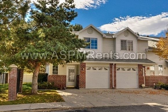 1st image of 3203 W Monterey Pine Ln