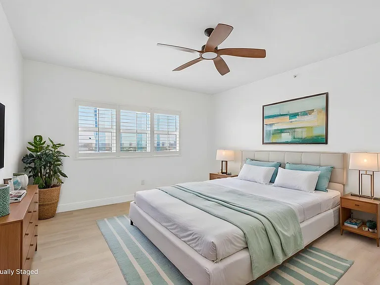 2650 Lake Shore Dr #1202 — Photo 17