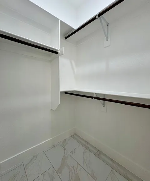38 Woodbridge Dr — Photo 12