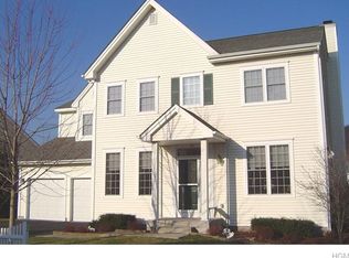 92 Valimar Ct, White Plains, NY 10603