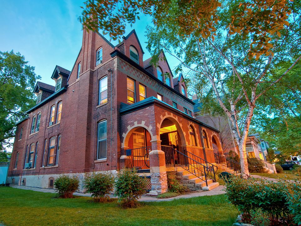 1st image of 399 Ashland Ave #5E