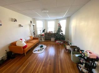 (Undisclosed Address), Somerville, MA 02145