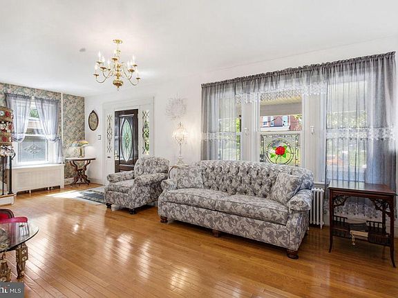 5th image of 310 Baer Ave