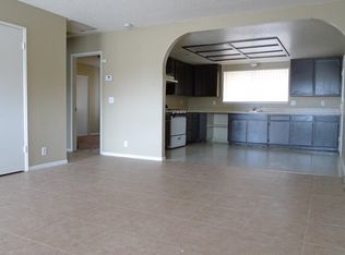 16043 Green Hill Dr APT 4, Victorville, CA 92394